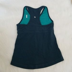 Lululemon v neck tank top size 4 or xs